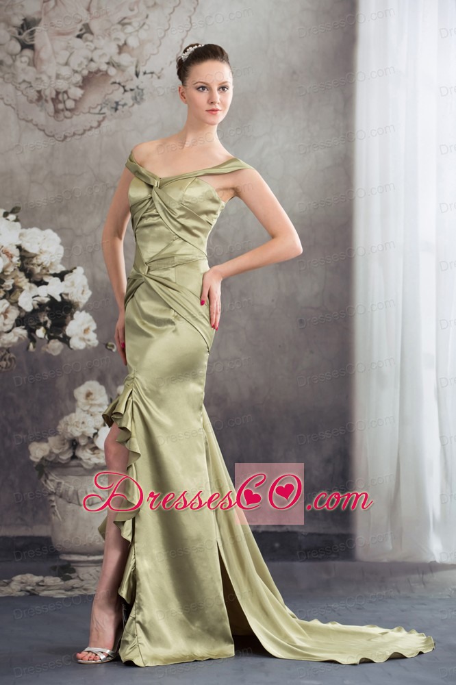 Column Off the Shoulder Green Ruching Prom Dress