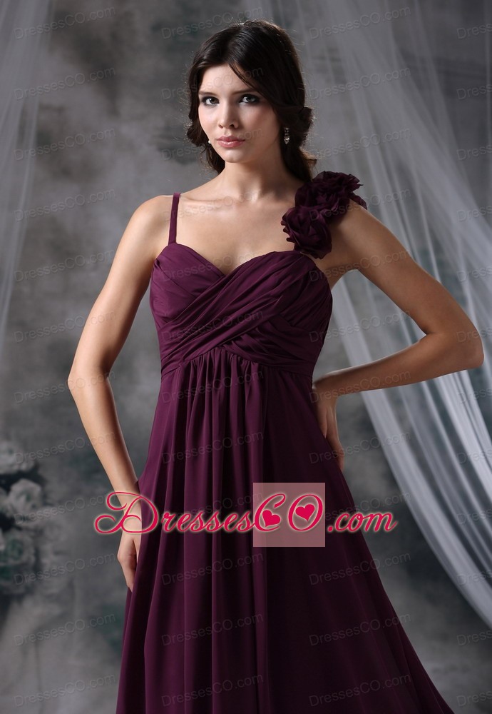 Hand Made Flowers Decorate Straps Dark Purple Chiffon Long Ruched Decorate Bodice Prom / Evening Dress