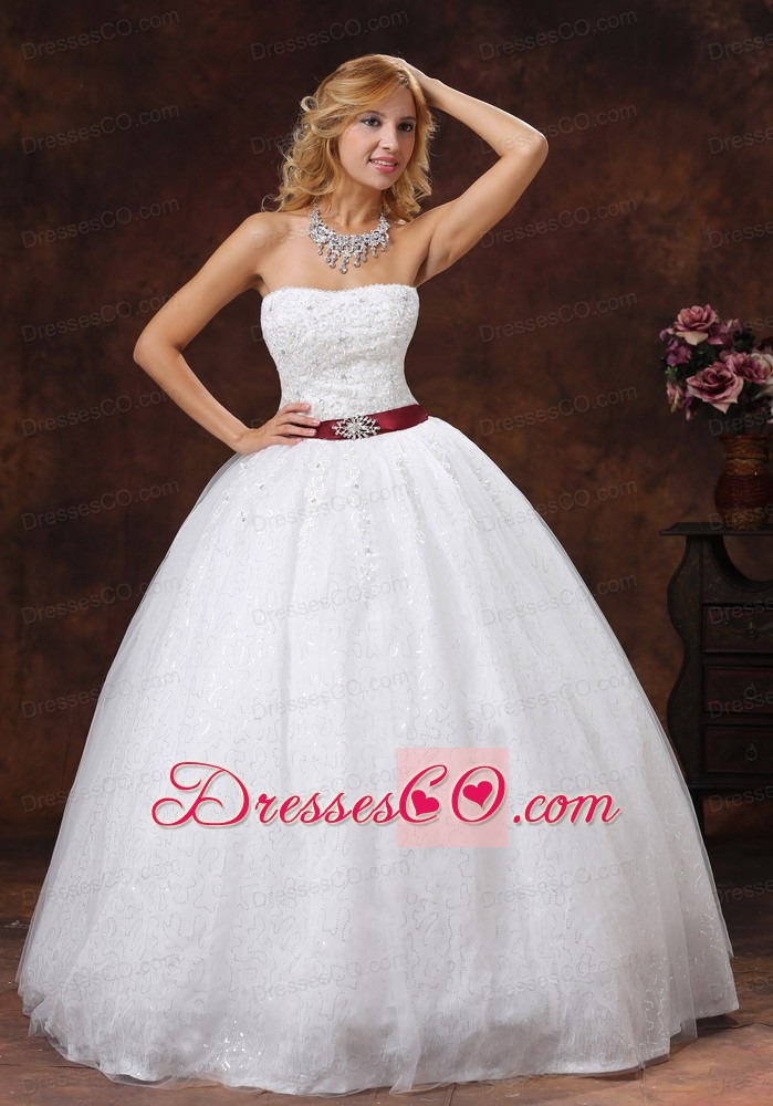 Lace And Beading Decorate Bodice Strapless Long Ball Gown Wedding Dress For 2013