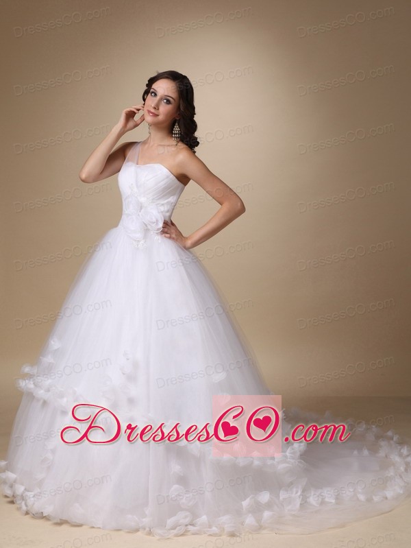 Pretty A-line One Shoulder Court Train Taffeta and Tulle Hand Made Flowers Wedding Dress
