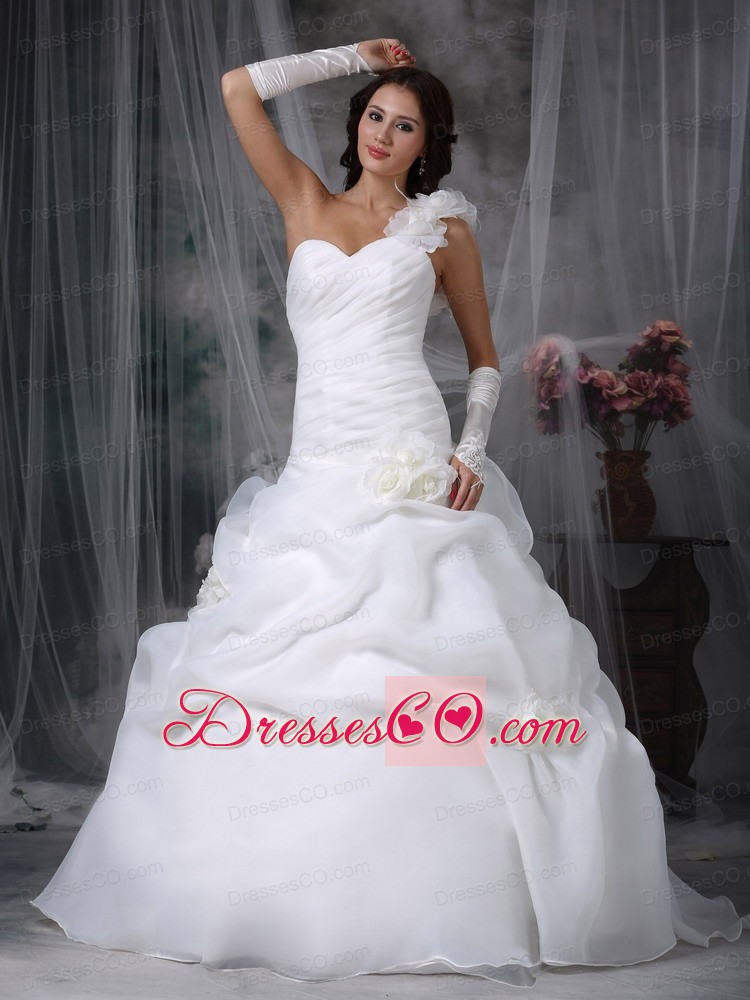 Elegant A-line / Princess One Shoulder Brush Train Organza Hand Made Flowers Wedding Dress