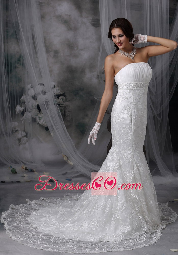 Beautiful Mermaid Strapless Court Train Lace and Chiffon Ruching Wedding Dress