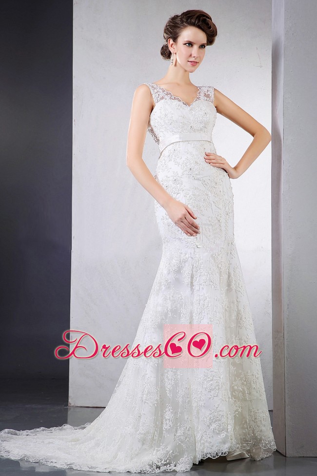 Lace Wedding Dress With V-neck Court Train Clasp Handle For Custom Made