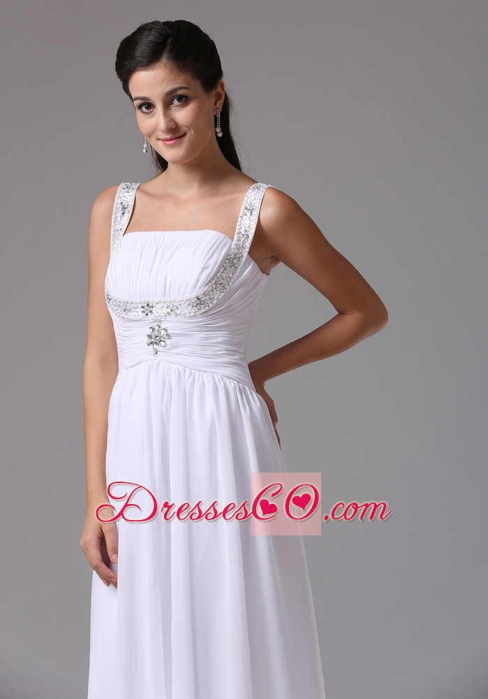 Simple Straps Ruched Bodice and Appliques Decorate Wedding Dress