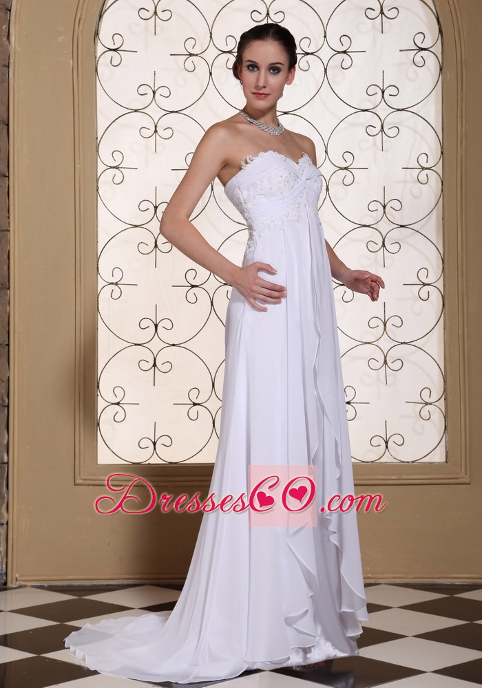 Laced Decorate Bust White Chiffon Wedding Dress For Brush Train and Lace-up