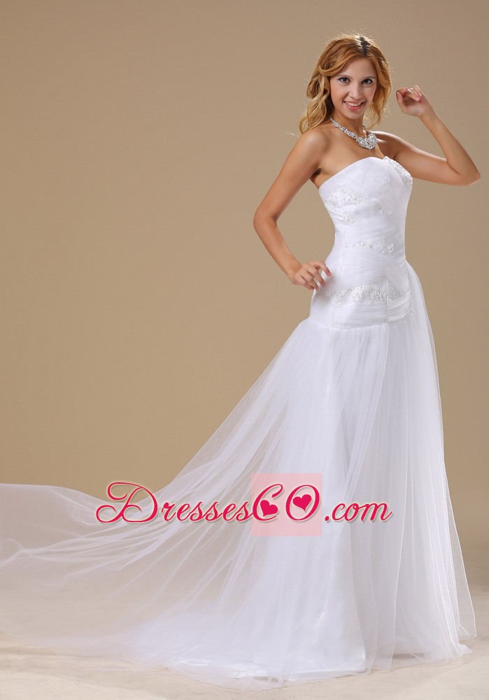 Appliques With Beading Decorate Bodice Tulle Strapless Brush Train Wedding Dress