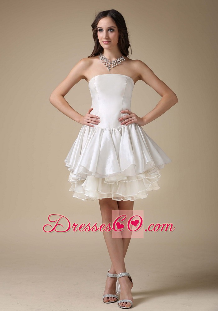 Beautiful A-line Strapless Mini-length Taffeta Wedding Dress