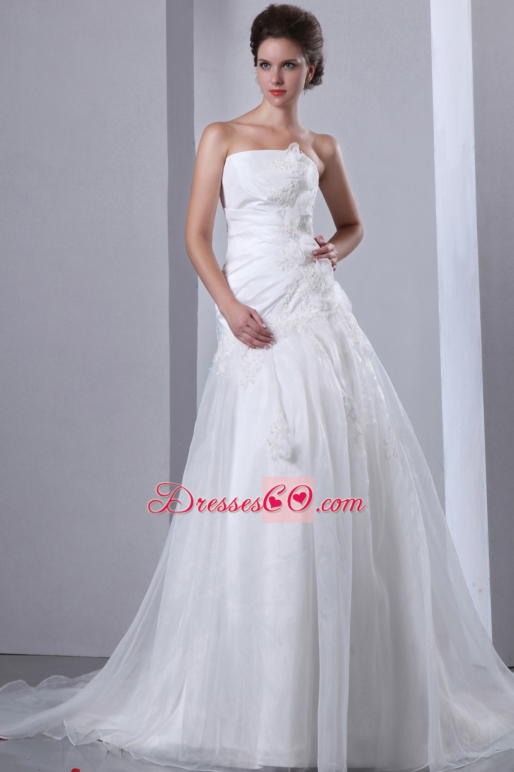 Simple A-line Strapless Court Train Taffeta and Organza Appliques and Hand Made Flowers Wedding Dress