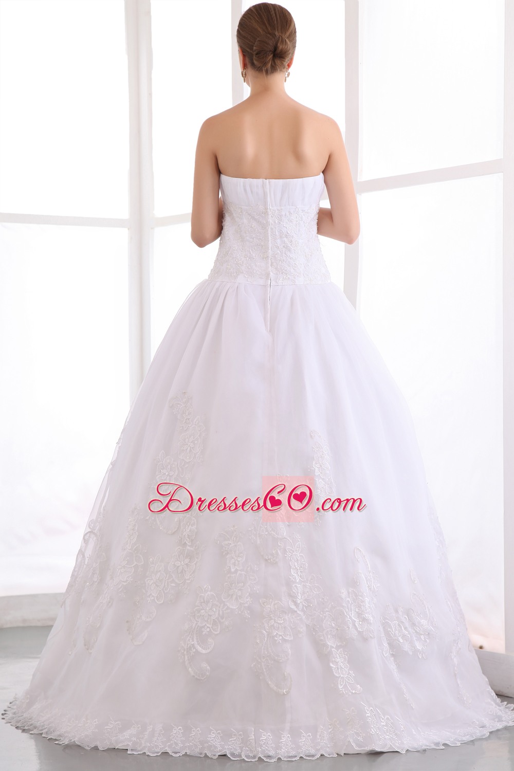 Gorgeous A-line Strapless Long Taffeta And Lace Wedding Dress