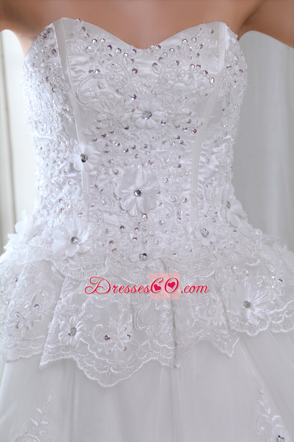 Beautiful A-line Brush Train Tulle Beading and Appliques Wedding Dress