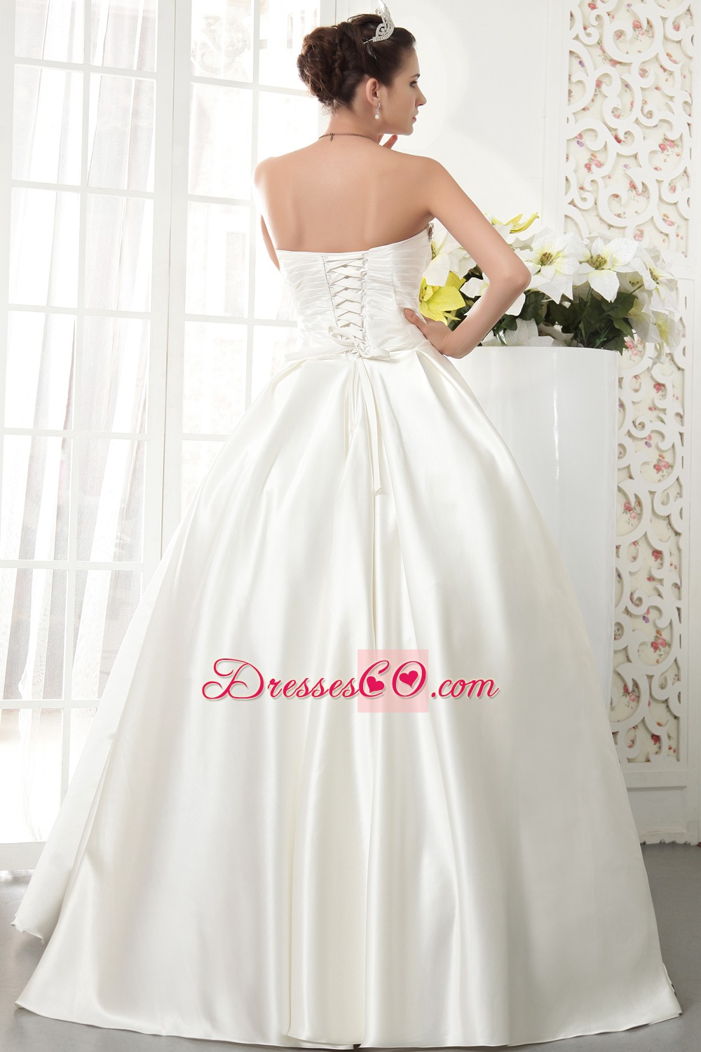 Elegant A-line / Princess Long Satin Beading Wedding Dress