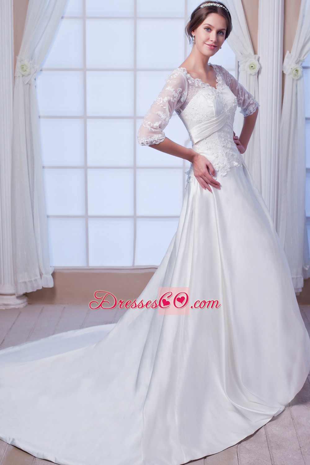 Elegant A-line / Princess V-neck Court Train Satin Appliques Wedding Dress