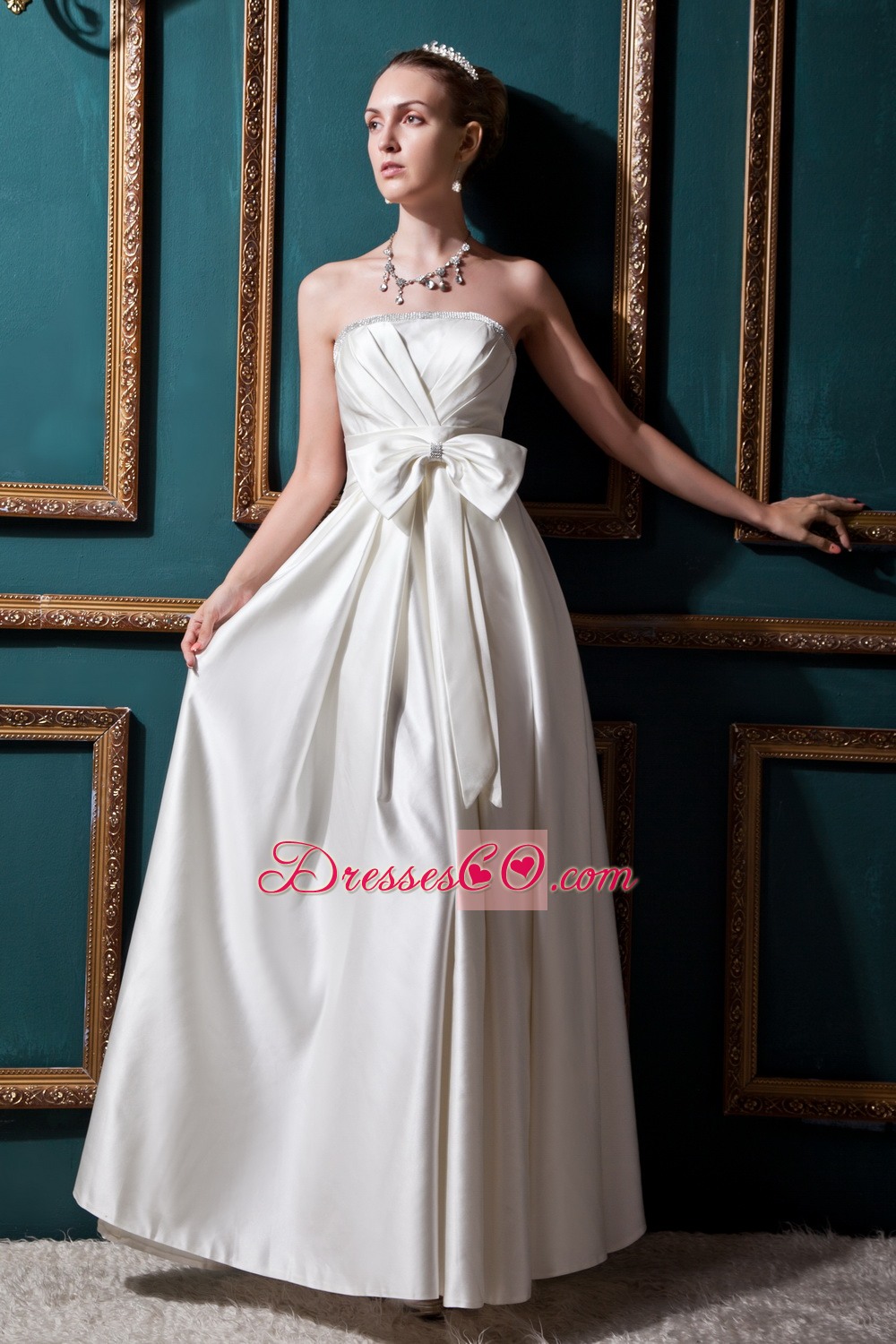 Sweet Column Strapless Longtaffeta Beading And Bows Wedding Dress