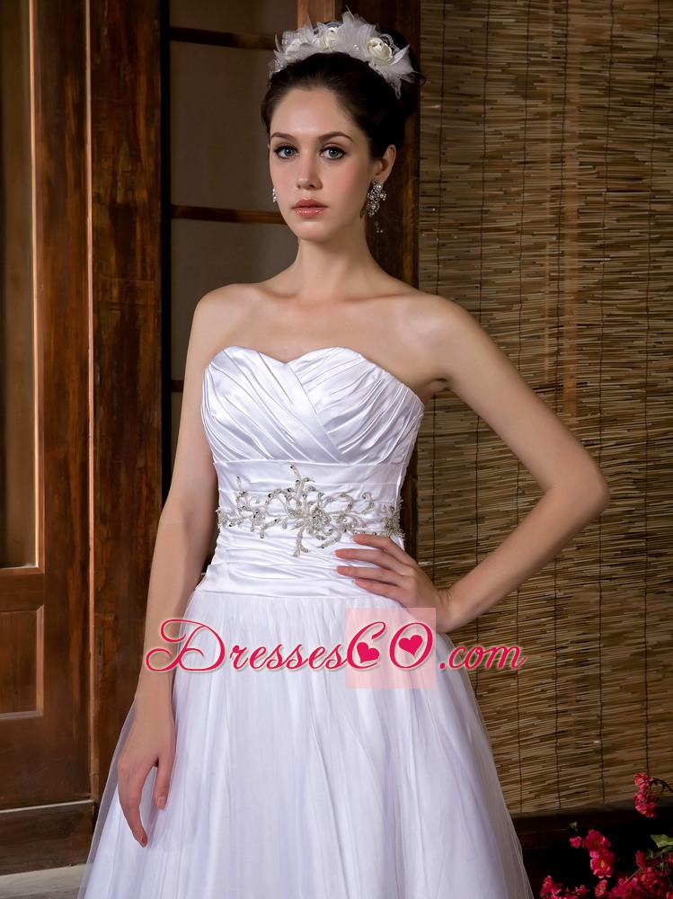 Fashionable A-line Long Taffeta And Tulle Appliques Wedding Dress