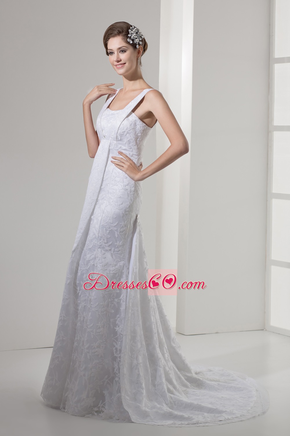 Square Neck Lace Wedding Dress With Court Train