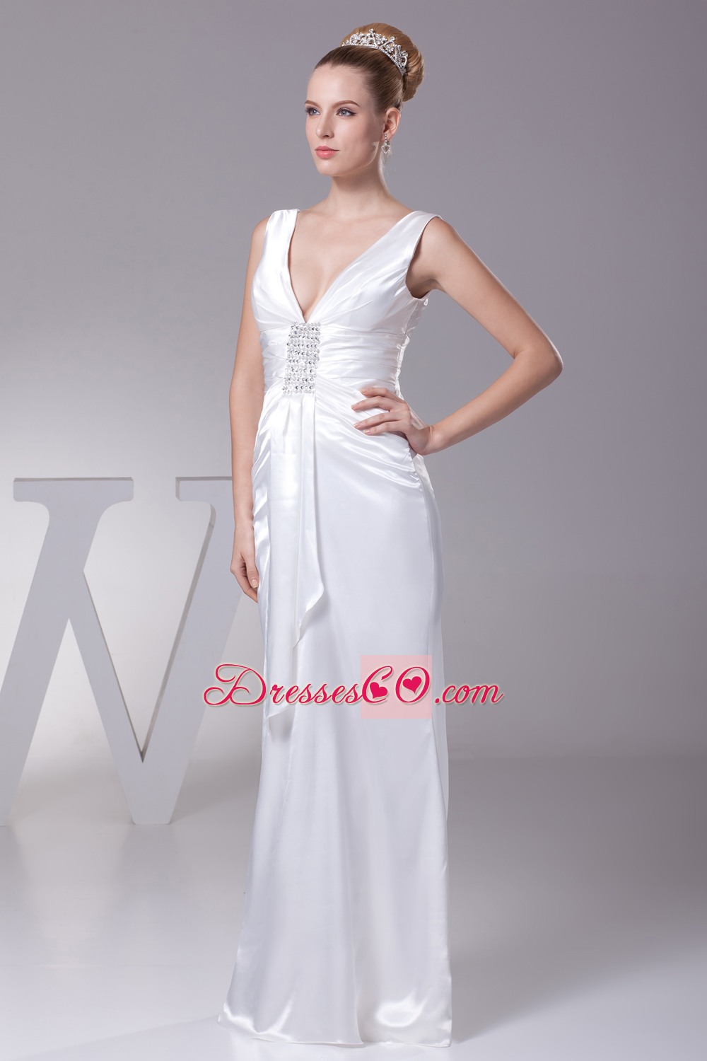 V-neck Beading Long Wedding Dress With Column