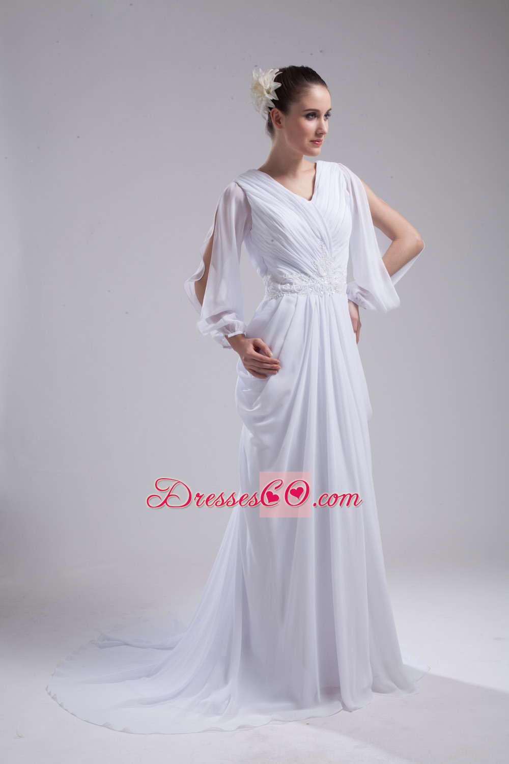 Column V-neck Ruching Long Sleeves Wedding Dress