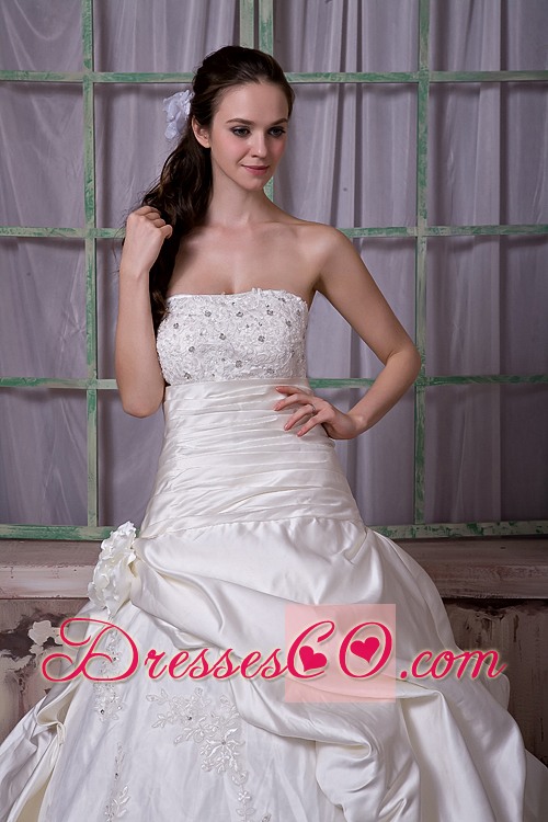 Gorgeous A-line Strapless Chapel Train Taffeta and Lace Appliques and Hand Made Flower Wedding Dress
