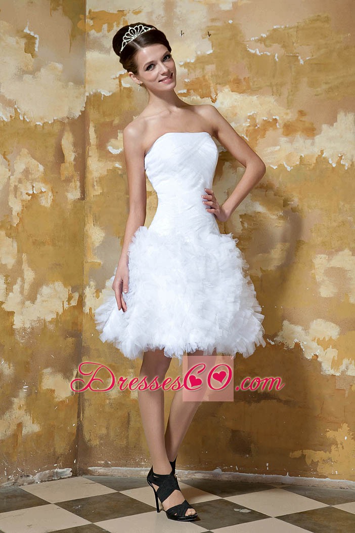 Beautiful A-line Strapless Mini-length Tulle Ruched Wedding Dress