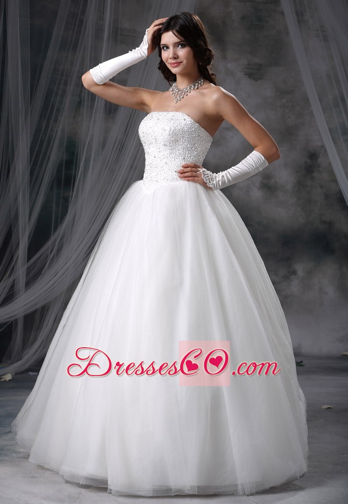 Beaded Decorate Bodice Tulle Ball Gown Wedding Dress For 2013