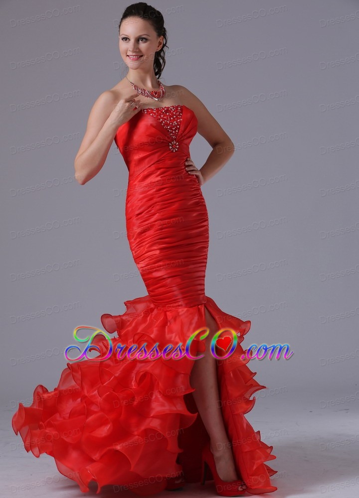 Red Mermaid Sheath Ruffles Layered Ruched Decorate and Beading Prom Celebrity Dress
