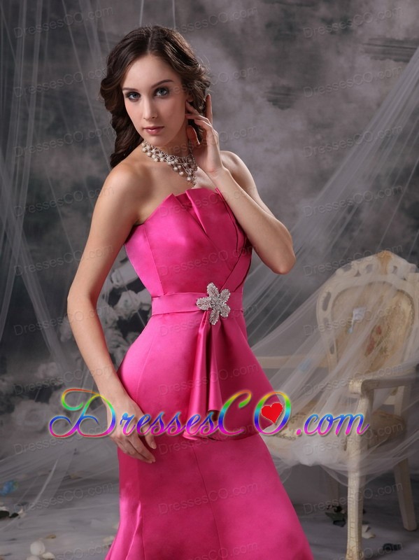 Pretty Hot Pink Mermaid Evening Dress Strapless Satin Beading and Ruching Brush Train
