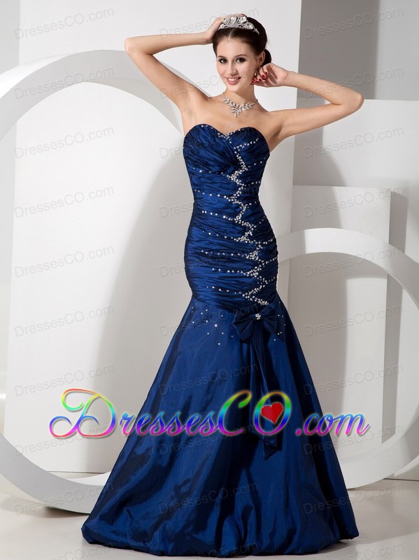 Exquisite Navy Blue Mermaid Evening Dress Taffeta Beading And Ruching Long