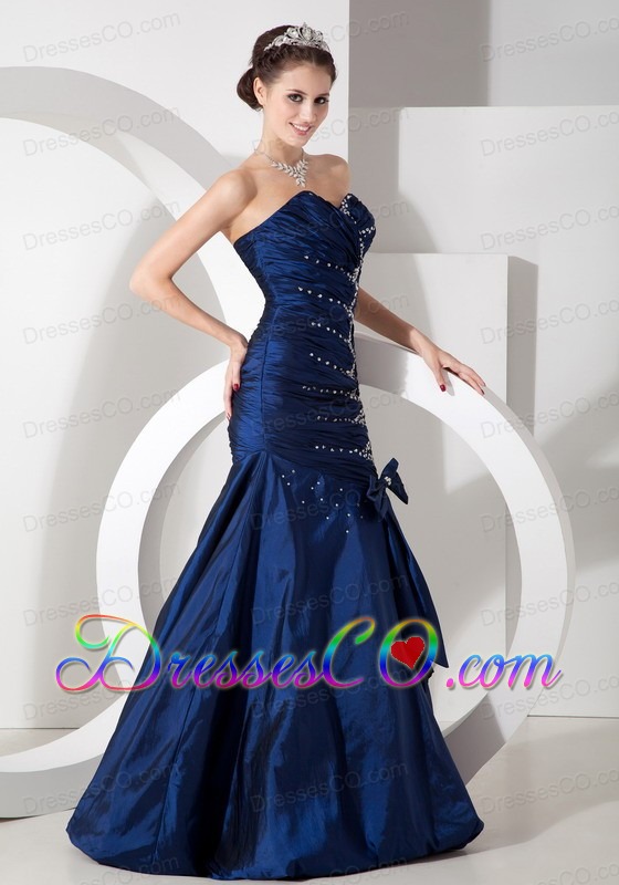 Exquisite Navy Blue Mermaid Evening Dress Taffeta Beading And Ruching Long
