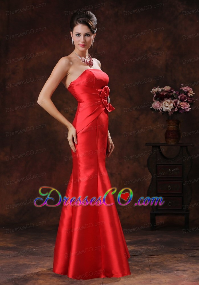 Satin Strapless Red Mermaid Prom Dress With Beaded Decorate