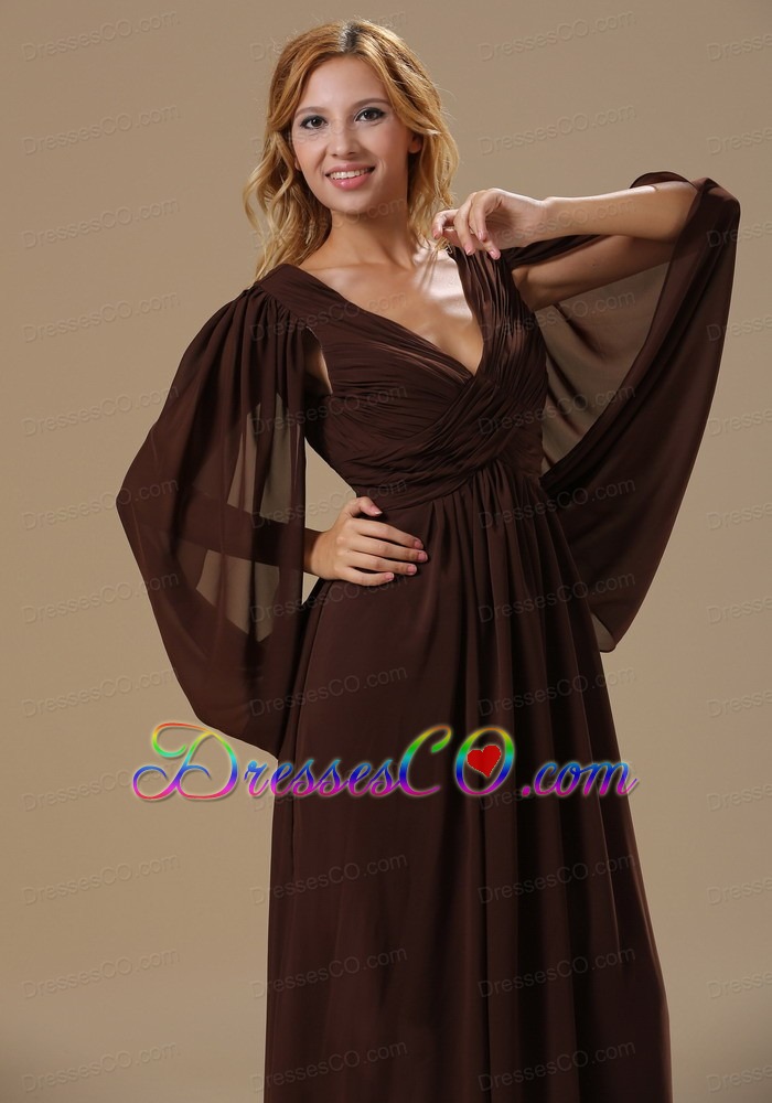 V-neck Brush Train Brown Chiffon Long Sleeves Modest Style Mother Of The Bride Dress
