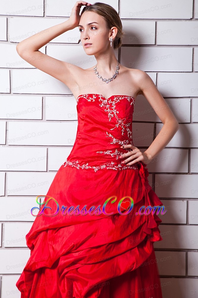 Red A-line Strapless Prom Dress Taffeta Appliques Long
