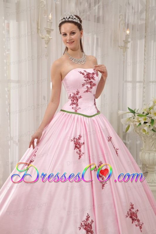 Pink Ball Gown Strapless Long Taffeta Appliques Quinceanera Dress