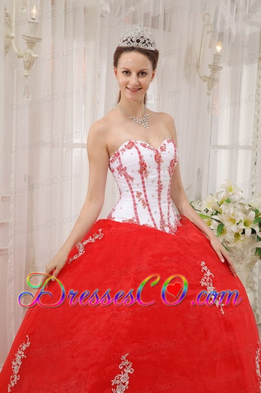 White And Red Ball Gown Long Taffeta And Organza Appliques Quinceanera Dress