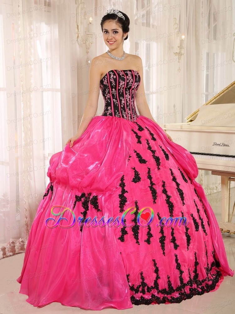 Hot Pink New Arrival Strapkess Embroidery Decorate For Quinceanera Dress