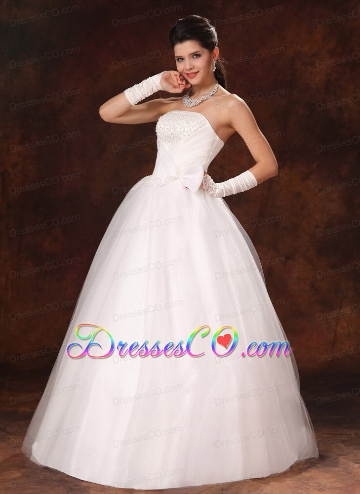 Bowknot Organza Strapless A-Line Garden Wedding Gowns For Custom Made In 2013