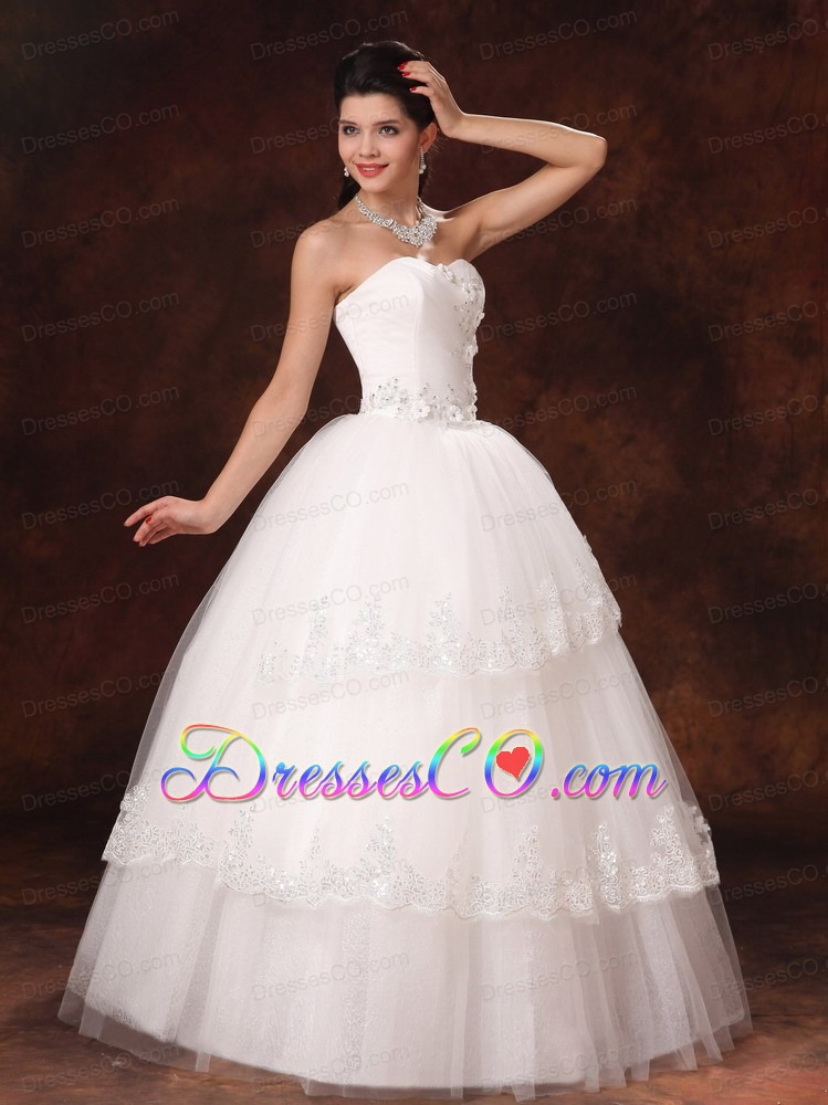 Designer Ball Gown Appliques New Style Wedding Dress