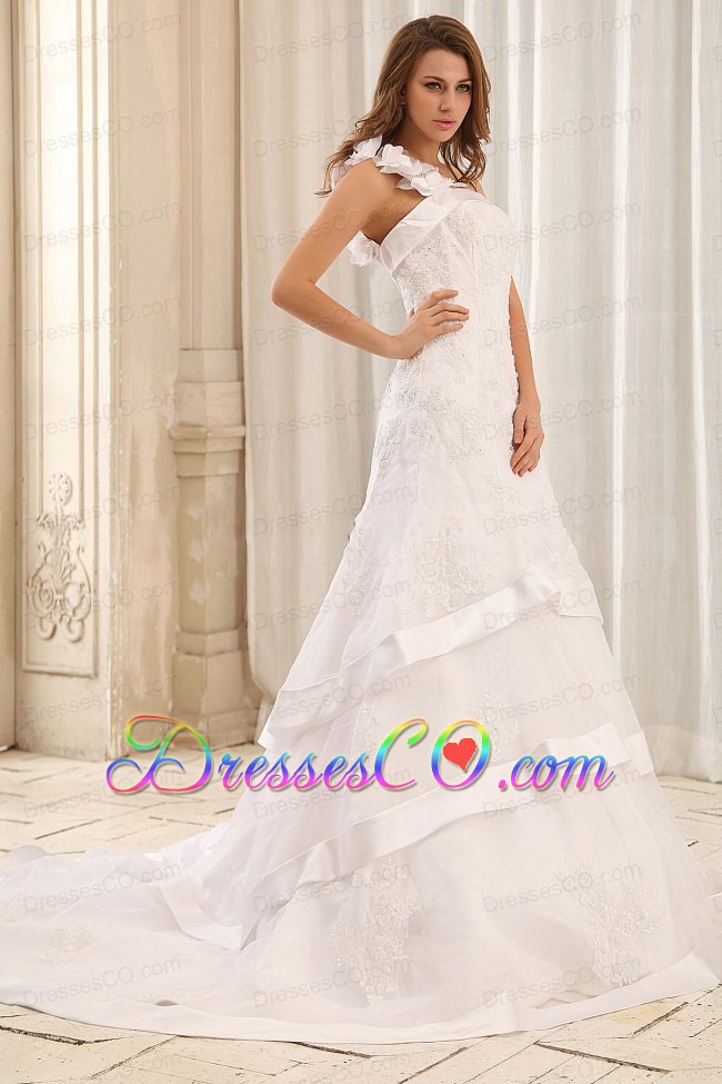 Luxurious Mermaid One Shoulder Wedding Gowns With Ruffled Layers and Appliques