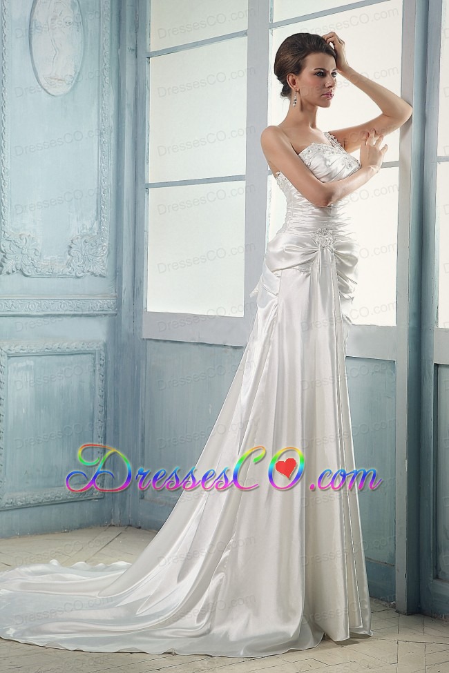 Wedding Dress With One Shoulder Appliques and Beading Ruching Court Train