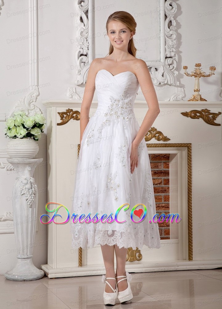 Informal Empire Tea-length Lace Appliques Wedding Dress