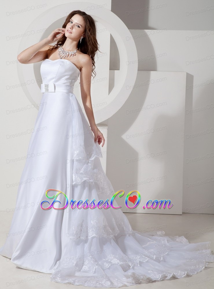 Beautiful A-line / Princess Strapless Court Train Satin and Organza Embroidery Wedding Dress