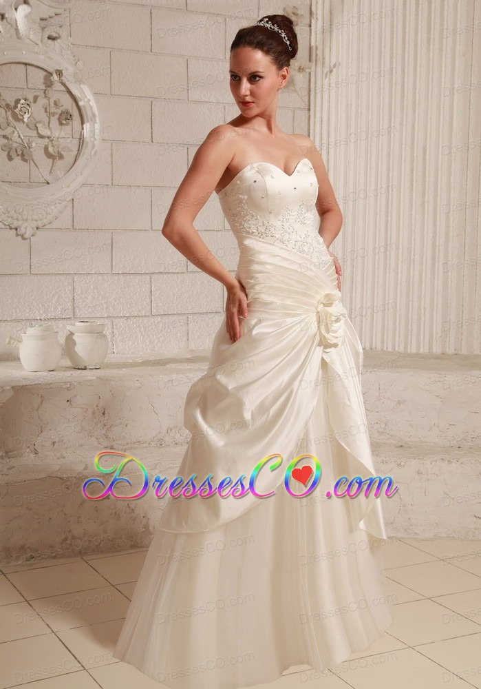 Fashionable A-line Wedding Dress With Beading Hand Made Flower Taffeta