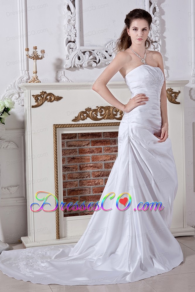 Inexpensive A-line / Princess Strapless Court Train Satin Embroidery Wedding Dress