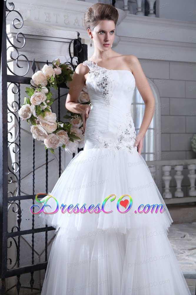 Perfect A-line One Shoulder Long Tulle Beading And Appliques Wedding Dress