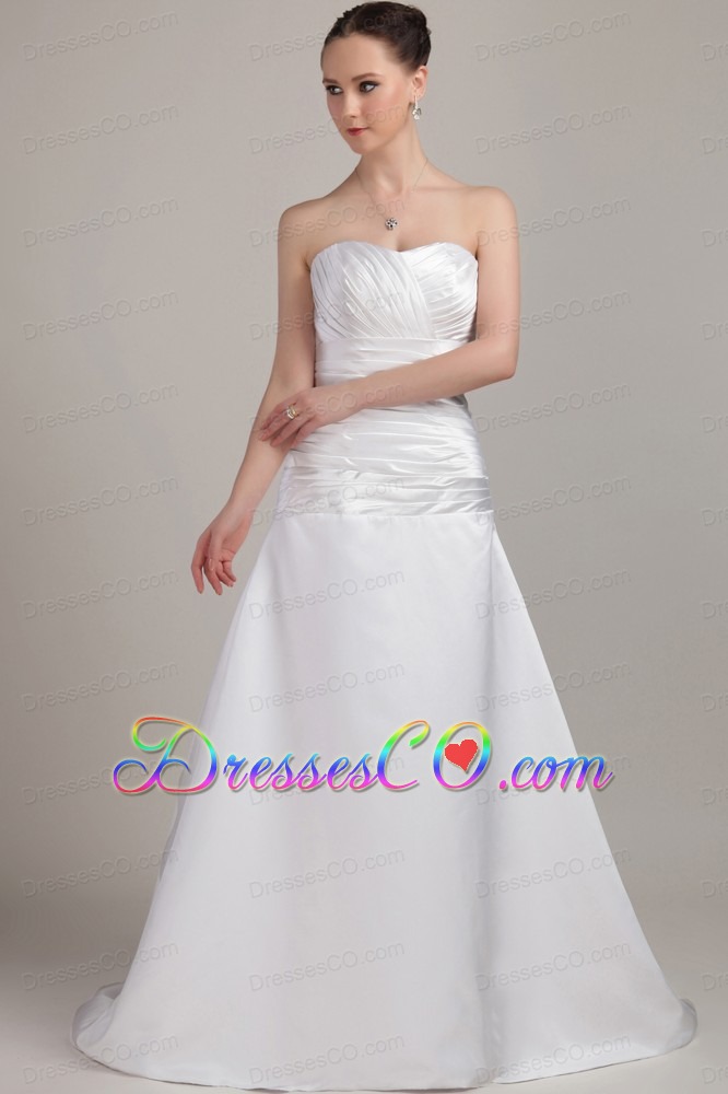 Romantic A-Line/Princess Brush/Sweep Taffeta Wedding Dress