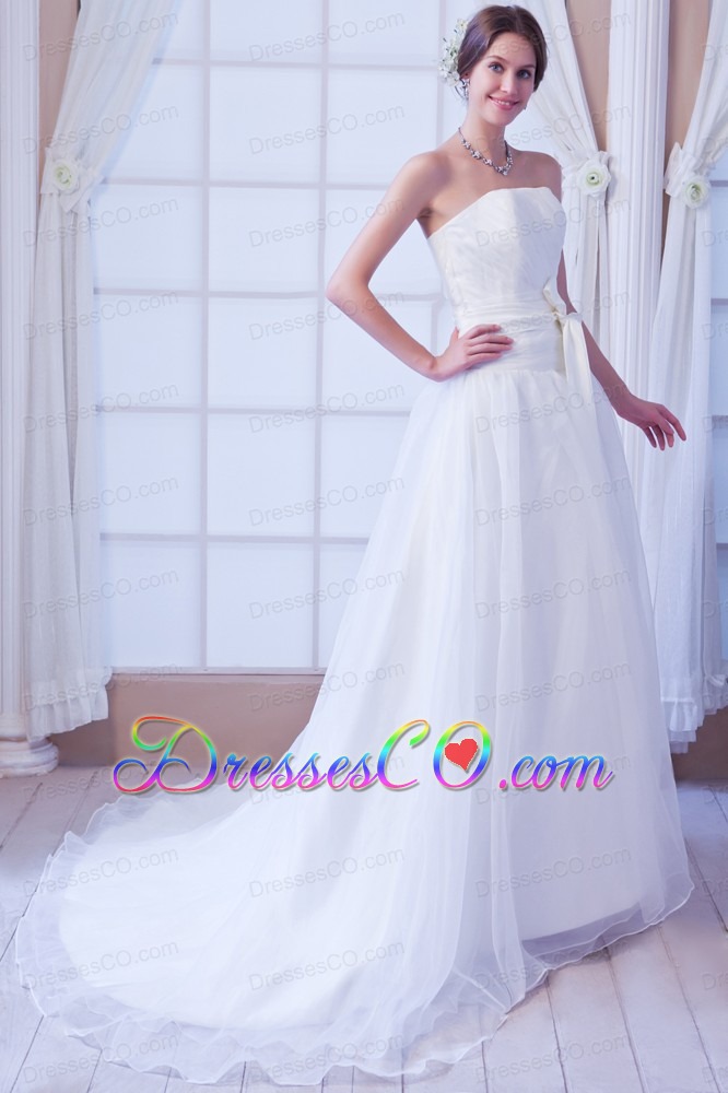 Elegant A-line Strapless Court Train Organza Sashes Wedding Dress