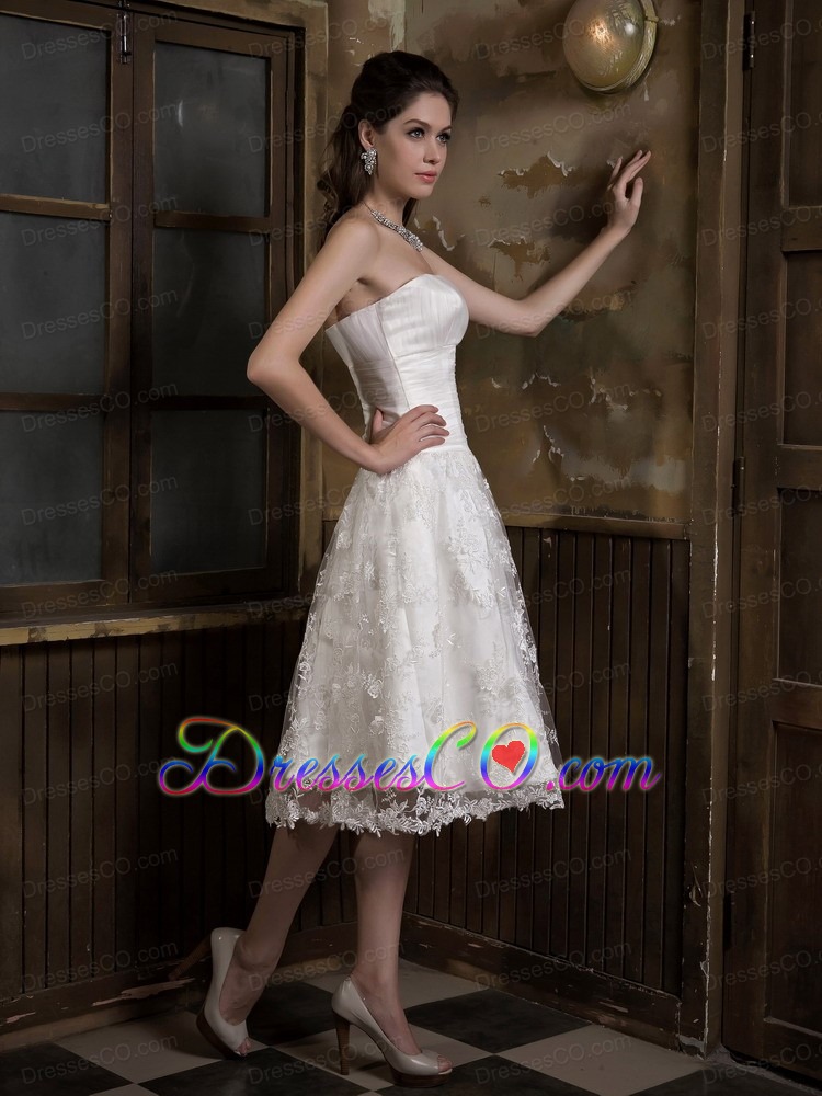 Cute A-line Strapless Knee-length Satin And Lace Wedding Dress