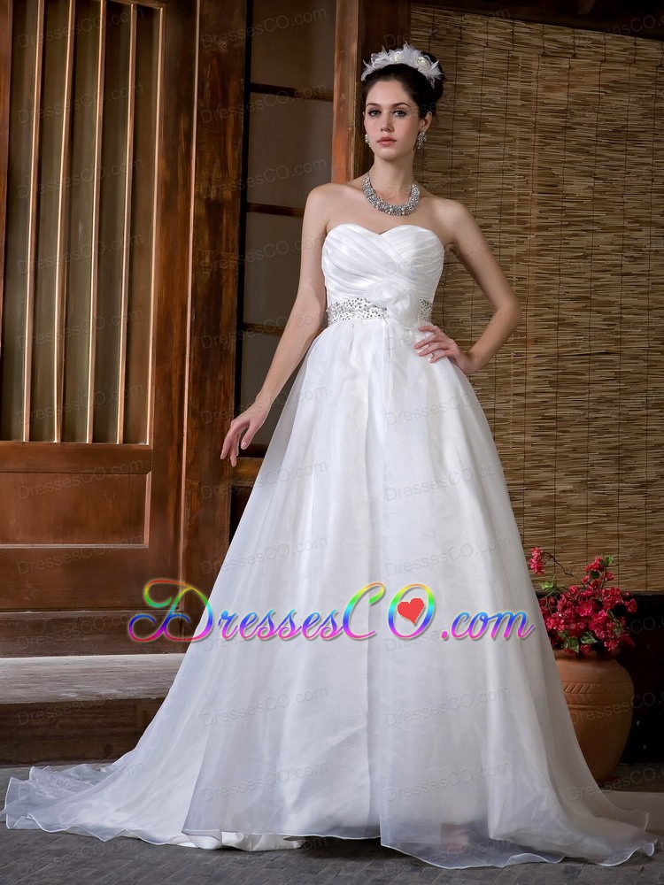 Beautiful A-line Taffeta and Organza Beading and Rcuhed Wedding Dress