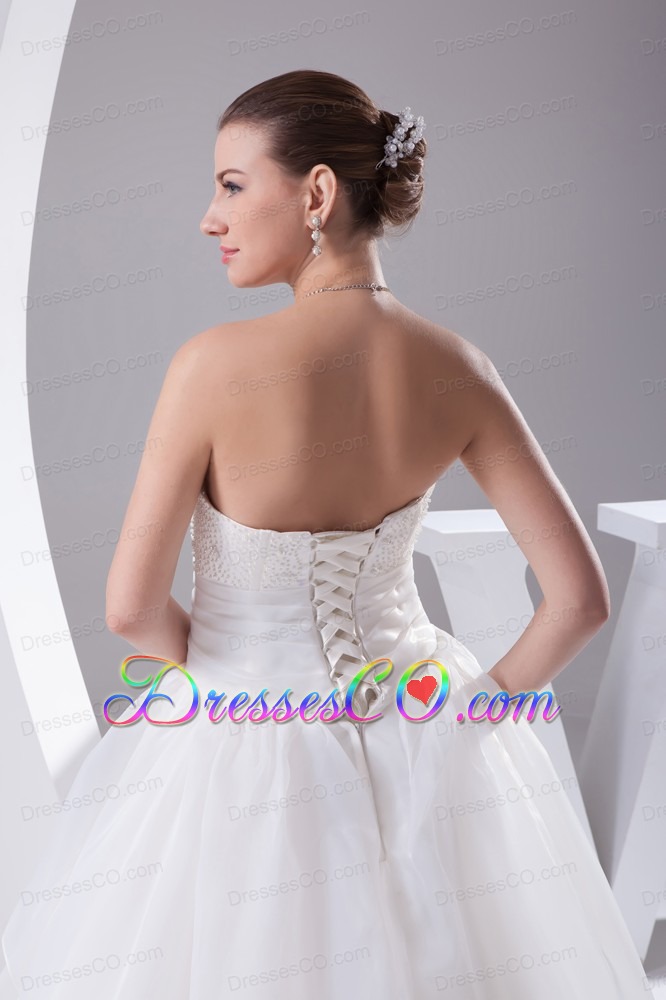 Beading Beautiful long Ball Gown Wedding Dress