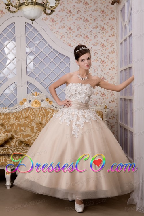 Beautiful A-line Strapless Ankle-length Tulle Appliques Wedding Dress