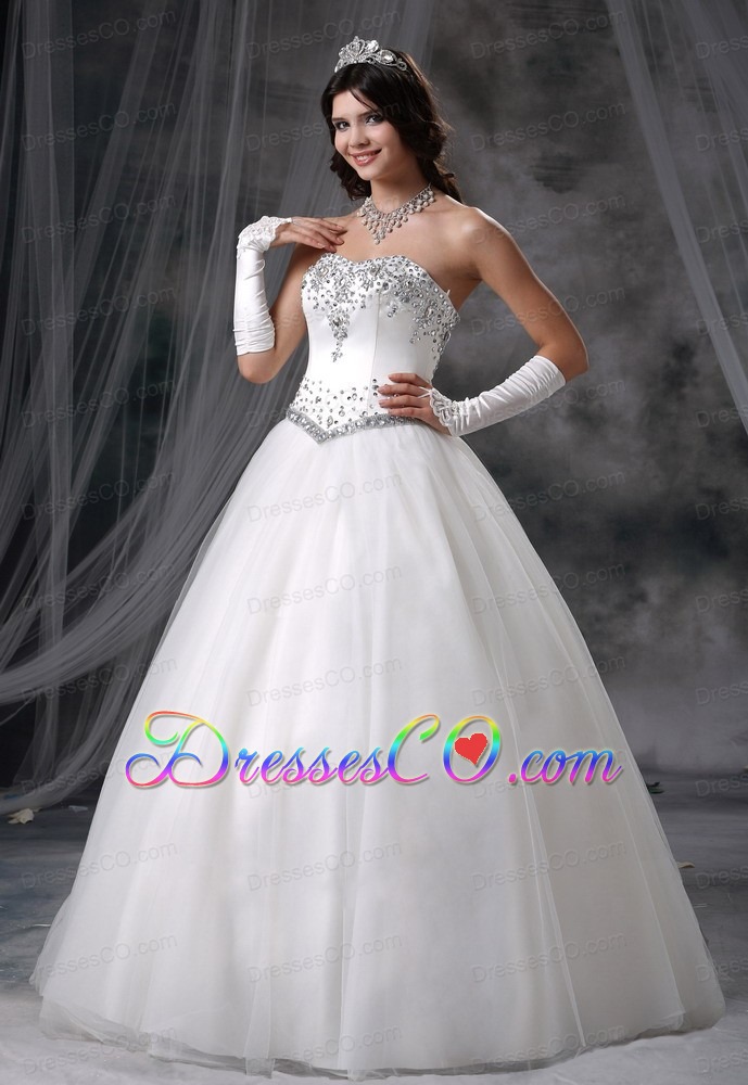 Beaded Decorate Bodice Ball Gown Wedding Dress For Tulle Long
